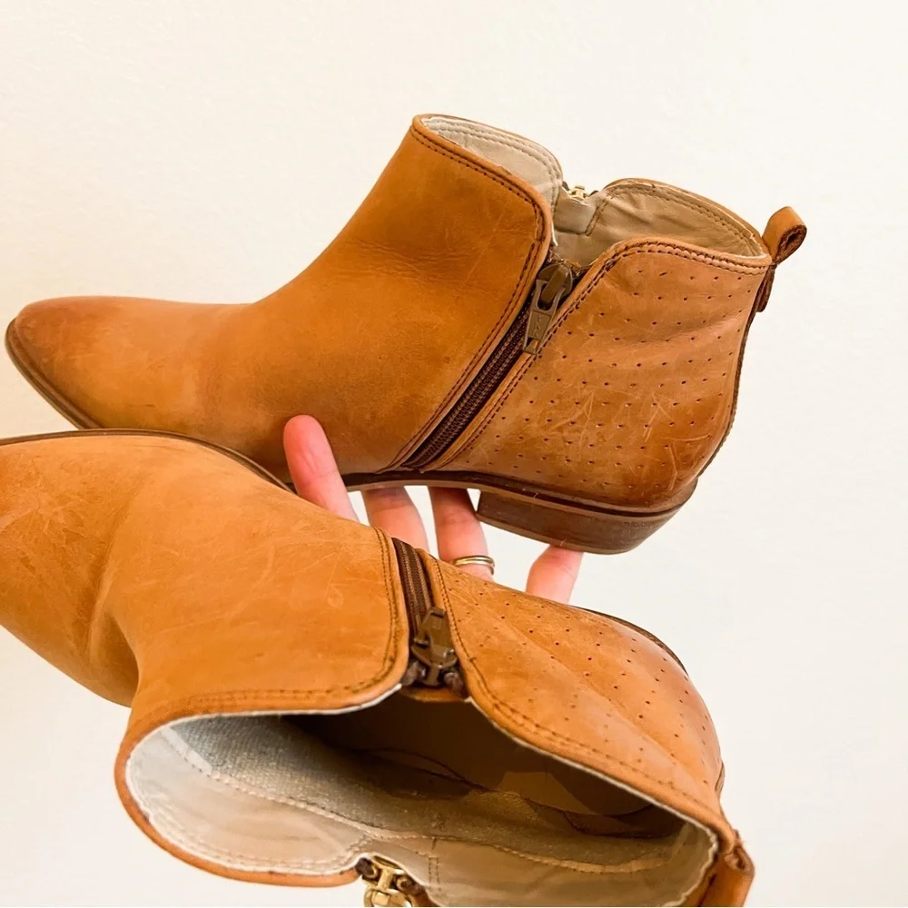 Roolee camel color